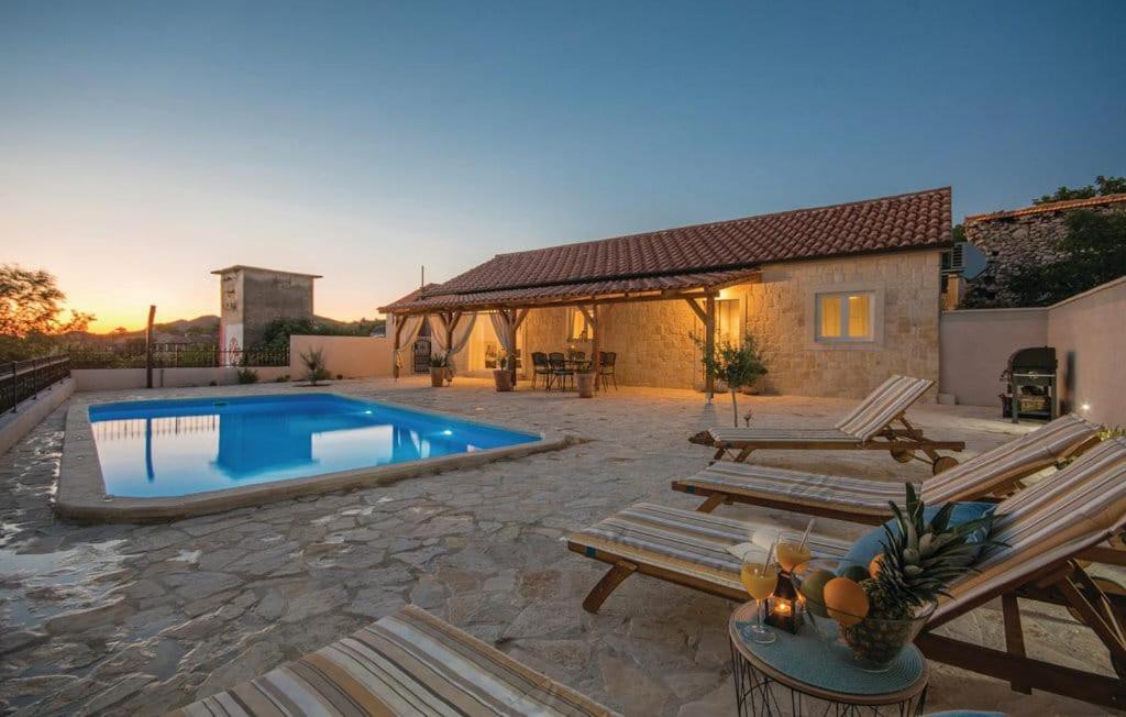 Holiday House Barba - Vrana Pakostane Ngoại thất bức ảnh
