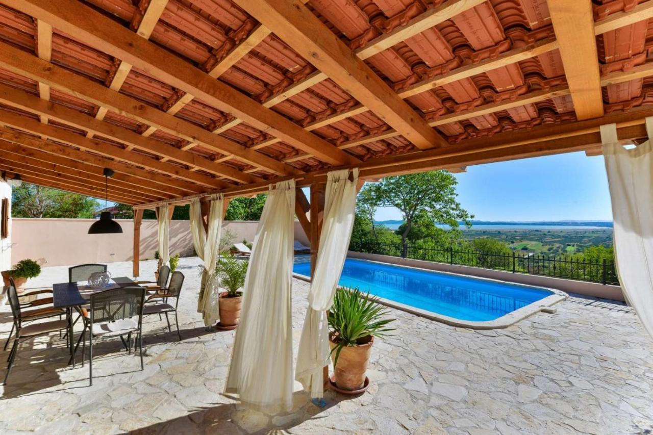 Holiday House Barba - Vrana Pakostane Ngoại thất bức ảnh